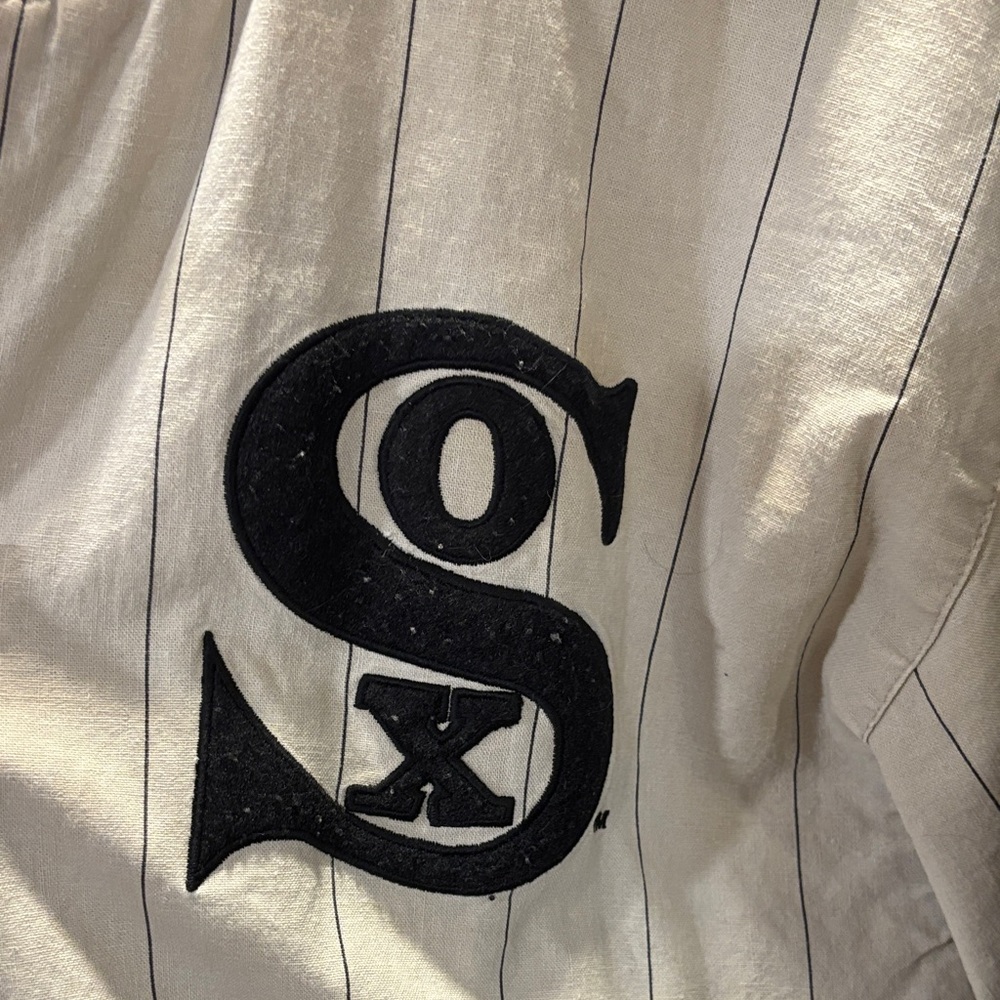 Vintage White Sox Reversible Jacket L
1991 Cooperstown Collection By Mirage - Picture 4 of 11